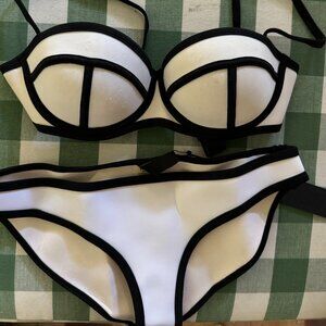SOLD White Triangl Bikini Set NWT SOLD!